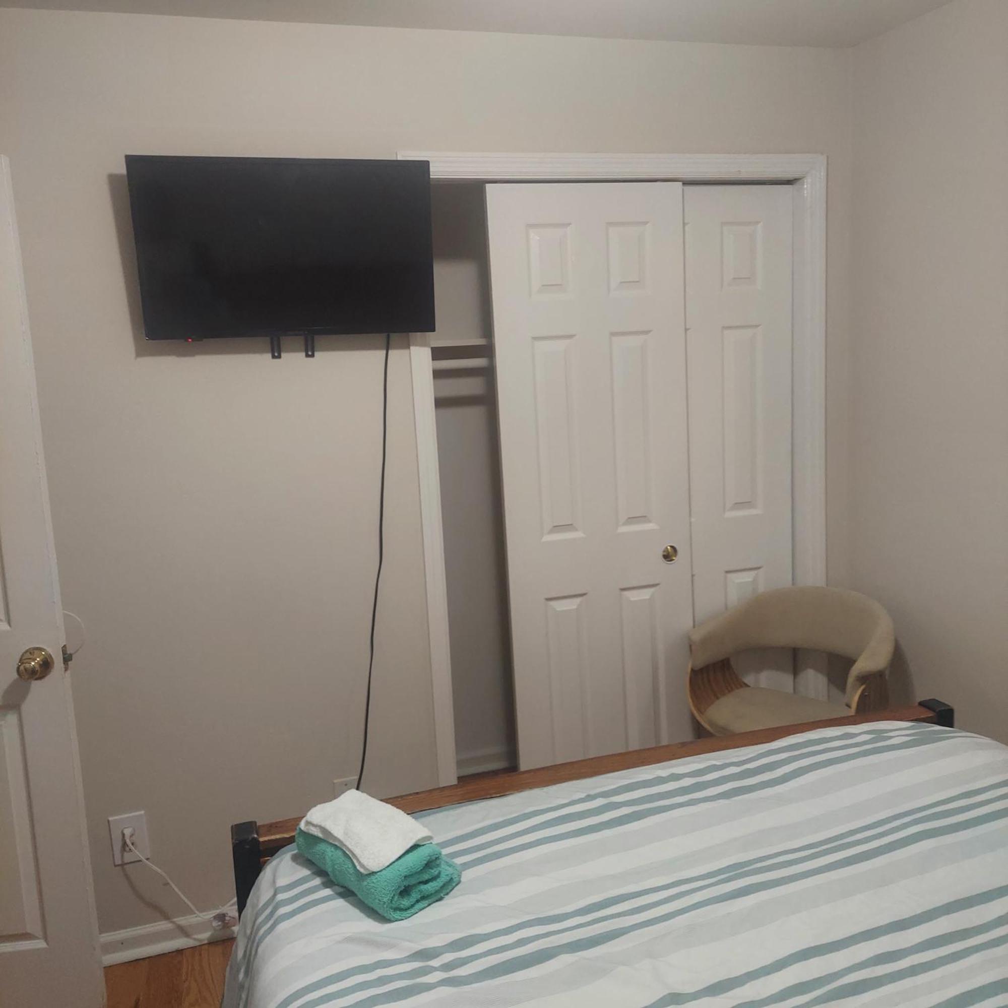 Cosy Bedroom 12Mins To Airport Prudential Njit Umdj Penn Station Newark Exterior photo